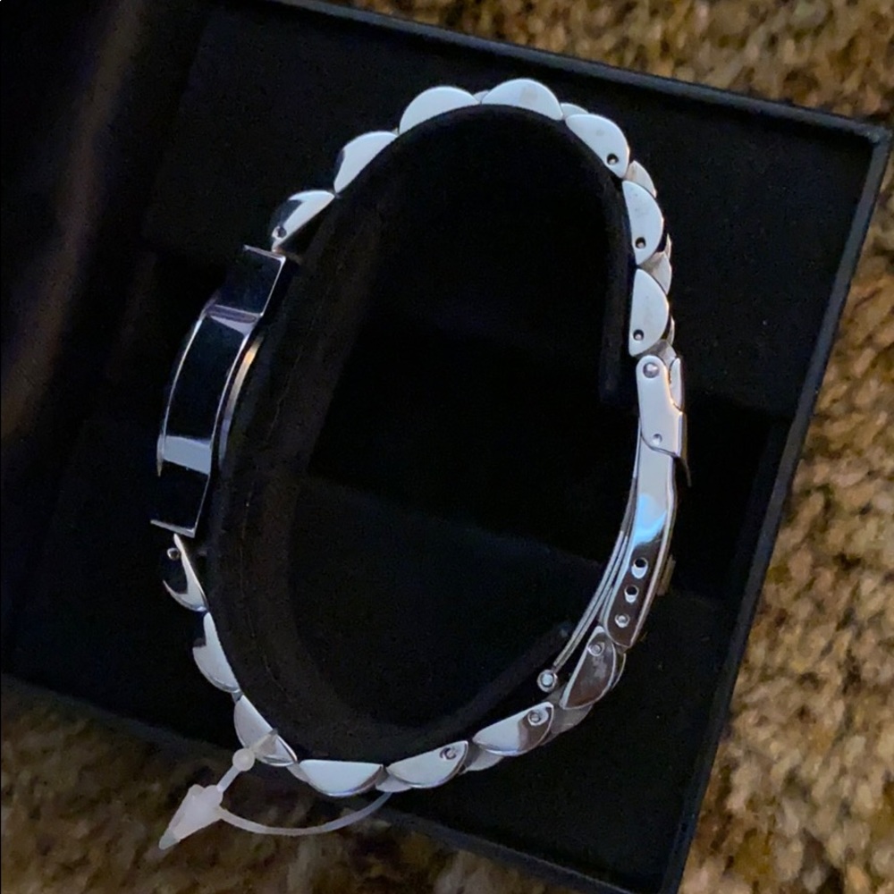 Watch- Mossimo - Picture 4 of 6